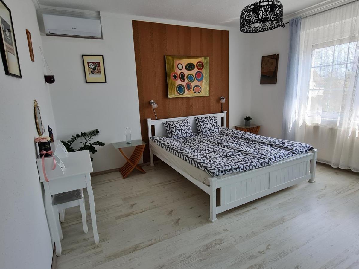 Ginger House Apartment Keszthely Ngoại thất bức ảnh