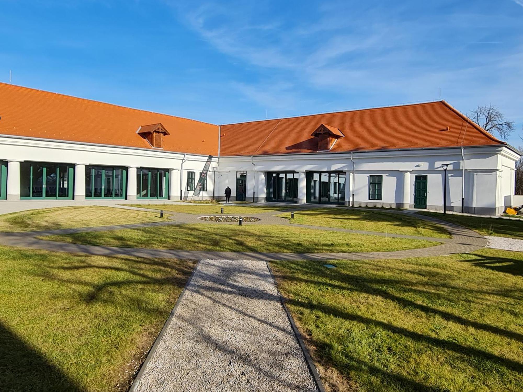 Ginger House Apartment Keszthely Ngoại thất bức ảnh